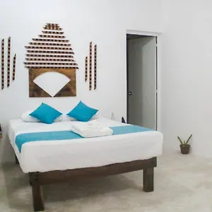 https://mm-apartments-holbox.quintano-roohotels.com