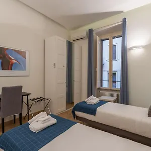 https://the-best-rent-elegant-flat-near-colosseum.it-romehotels.com