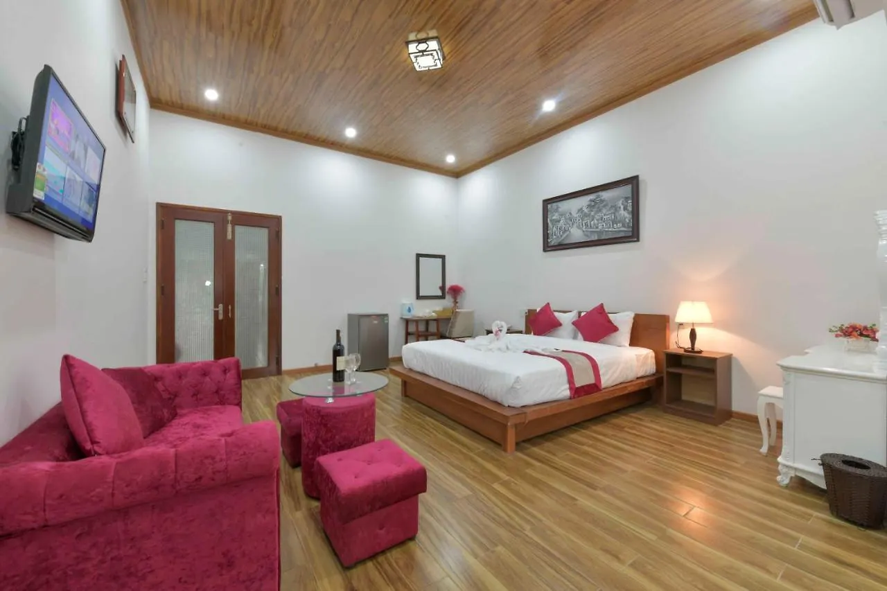 Hoa Vang Riverside Villa Хойан Вьетнам